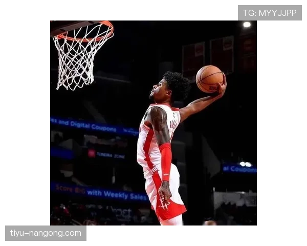 杰伦·格林突破拉开球队进攻空间效率明显提升