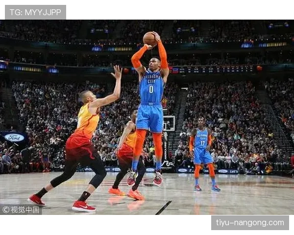 拉塞尔·威斯布鲁克突破率提升明显，带动球队关键时刻得分爆发