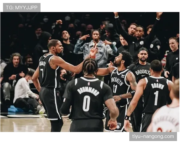 欧文利用无球切入拉开防守空间提升三分命中率对比历史同期得分爆发明显